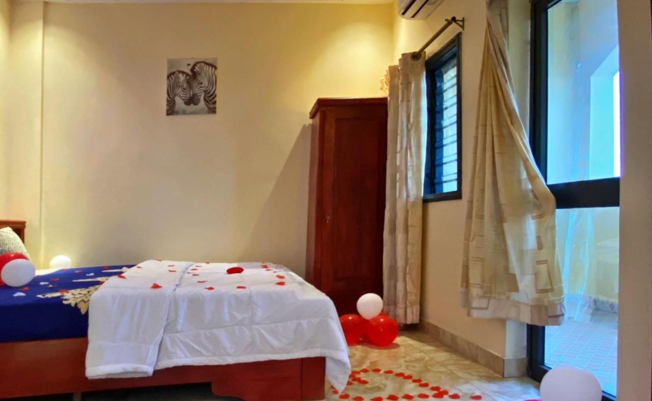 Glory Palace Hotel Cotonou Eksteriør bilde